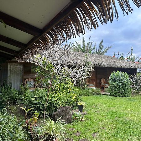 Hare Henua Bed&Breakfast Hanga Roa Esterno foto